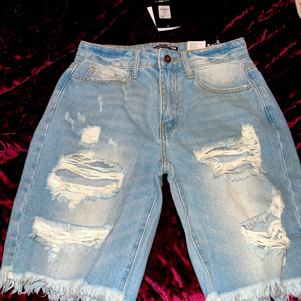 Bermuda denim shorts Size 3 woman’s